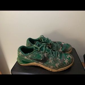 Mens Nike Metcon 3
